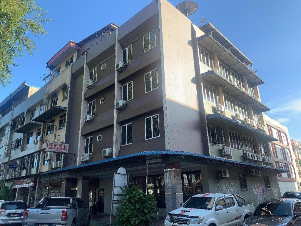River Park Hotel Sibu Ngoại thất bức ảnh