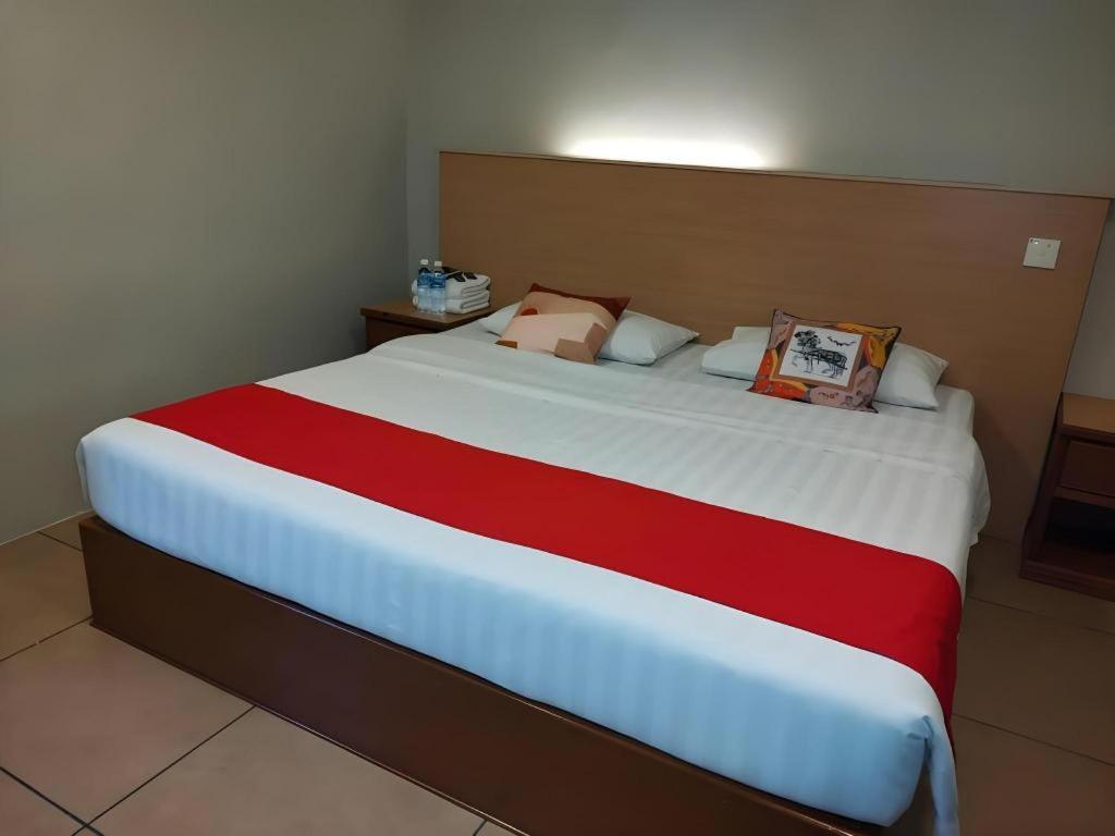 River Park Hotel Sibu Ngoại thất bức ảnh